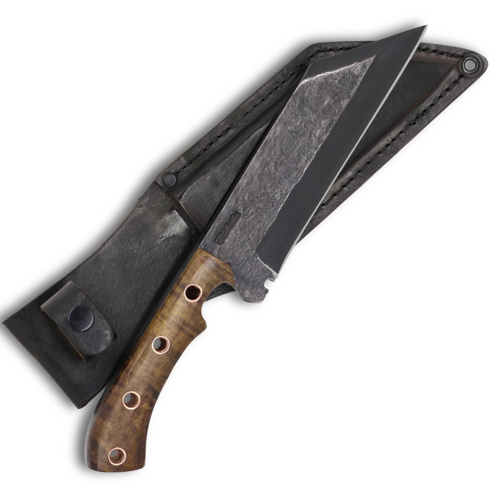 Faca Tracker M 8" em Aço Carbono, Cabo em madeira, BrutForjFosfatizado