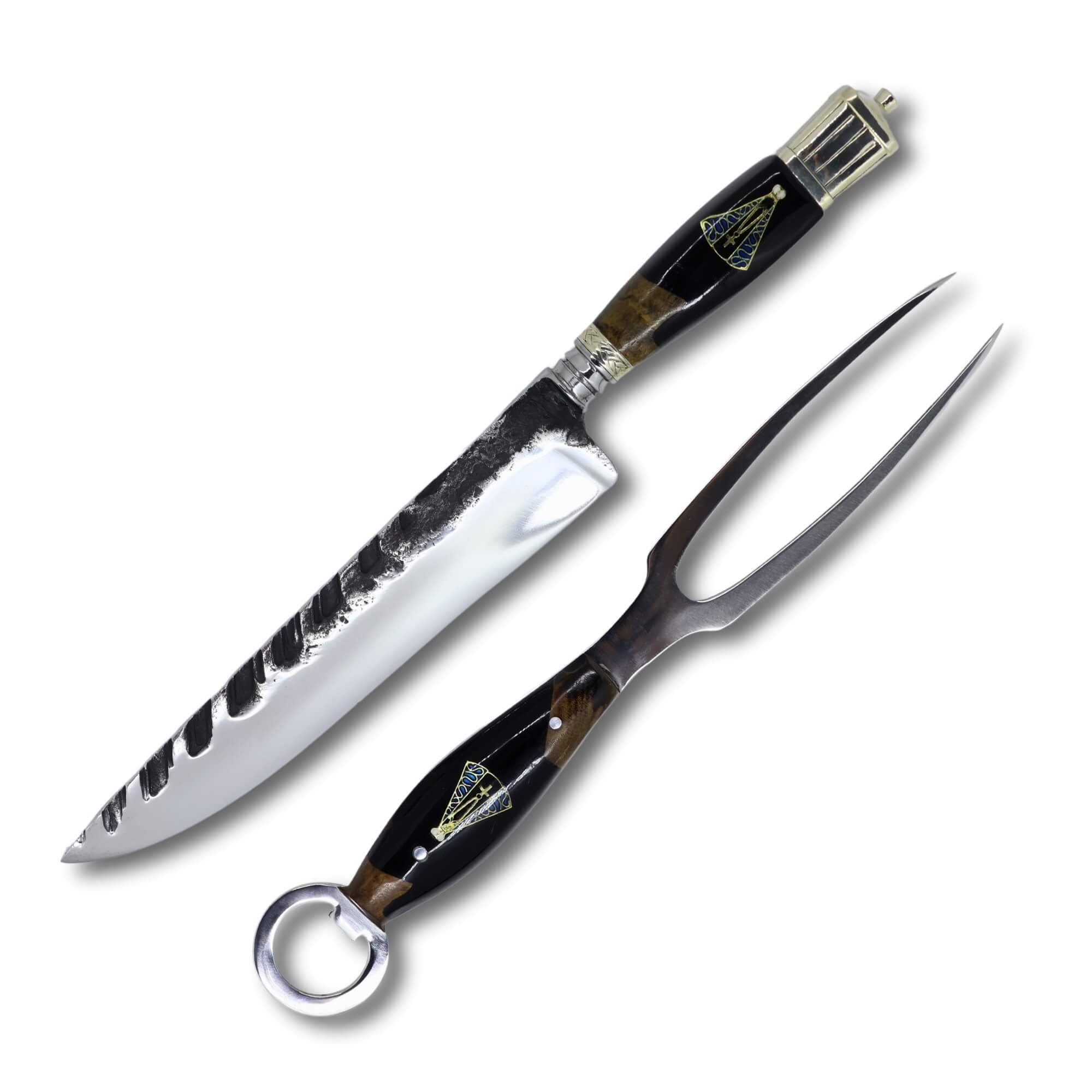 Conjunto Garfo Trinchante P e Faca Churrasco Torneada Especial 8" em aço carbono Tratorado Polido, cabo híbrido com Nossa Senhora.